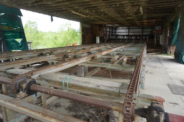 Unknown 71ft Conveyor Board Dealing