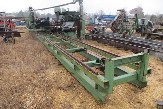 1983 HMC AC40 MM-10 Circular Sawmill