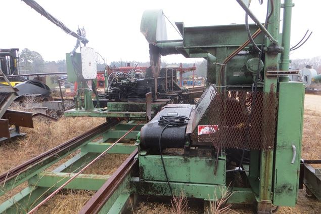 1983 HMC AC40 MM-10 Circular Sawmill
