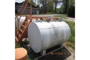 Unknown 500 Gallon  Container