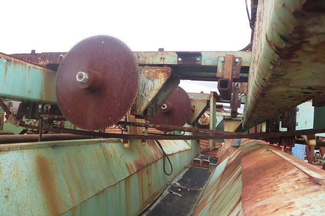 Unknown 3 Saw Trim Saw