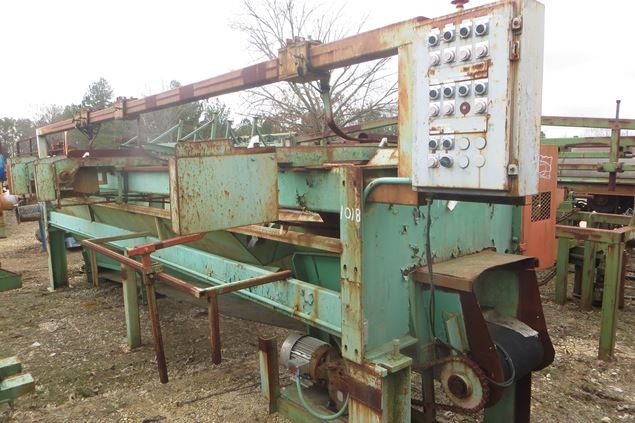 Unknown 3 Saw Trim Saw