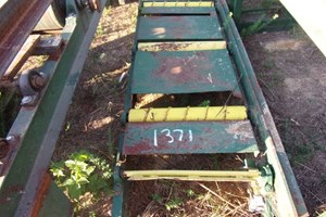 Unknown 8ft  Conveyors-Live Roll