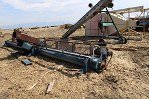 Unknown 35ft of 12in  Conveyor-Auger
