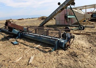 Unknown 35ft of 12in Auger Conveyor