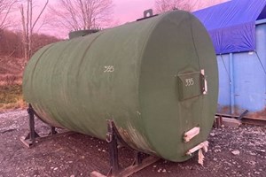 Unknown 5000 gal  Container