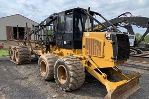 2015 Caterpillar 574  Forwarder