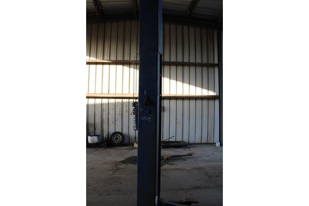 Unknown Rotary Lift  Misc