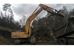 Kobelco SK210-8E  Excavator