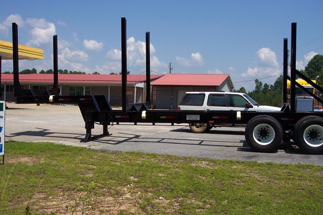 BullDogg adds 35’ Puppy Plantation Model to its expanding line of trailers.